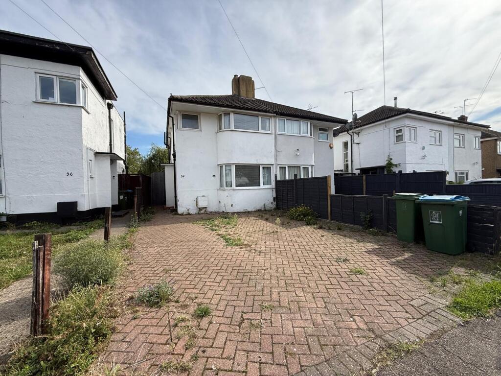 Main image of property: Stonehaven Road, Aylesbury