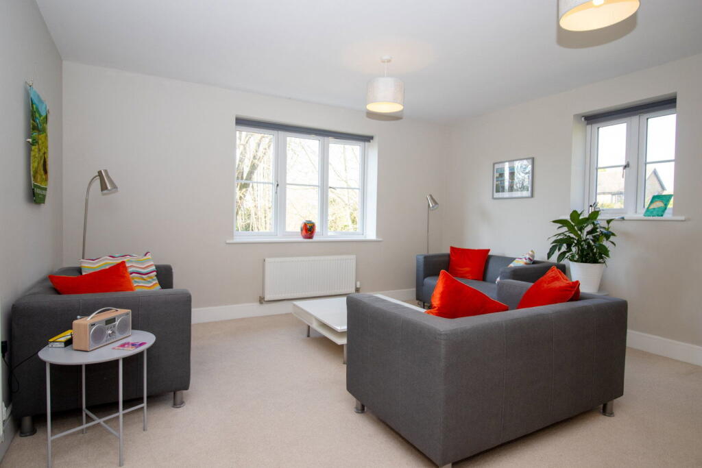 Apartment in Southampton - More