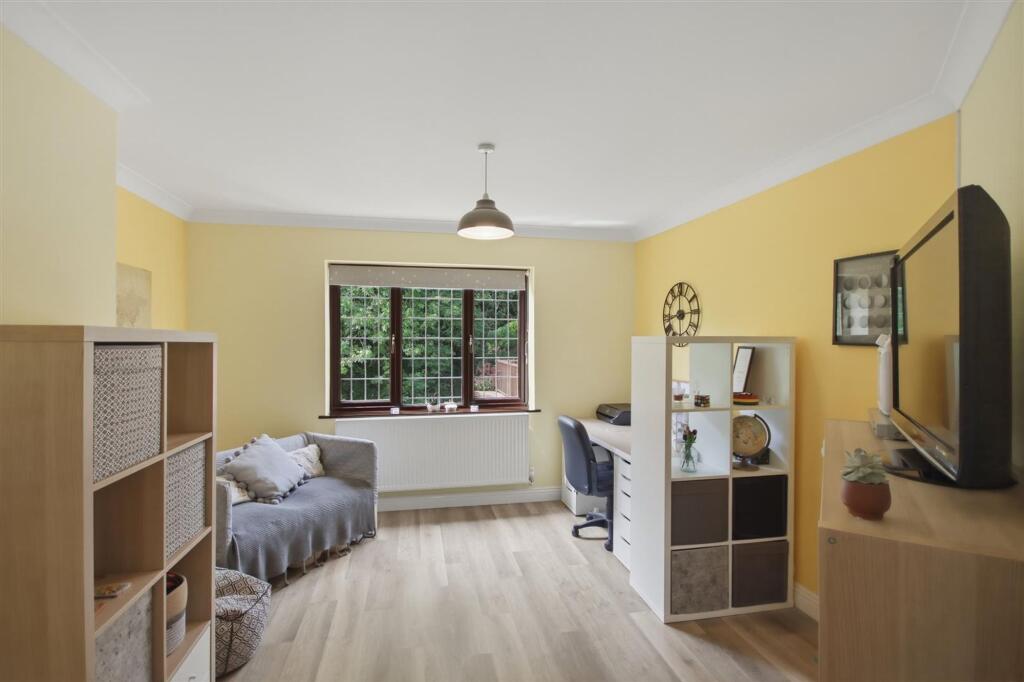House in Sheffield - View 5