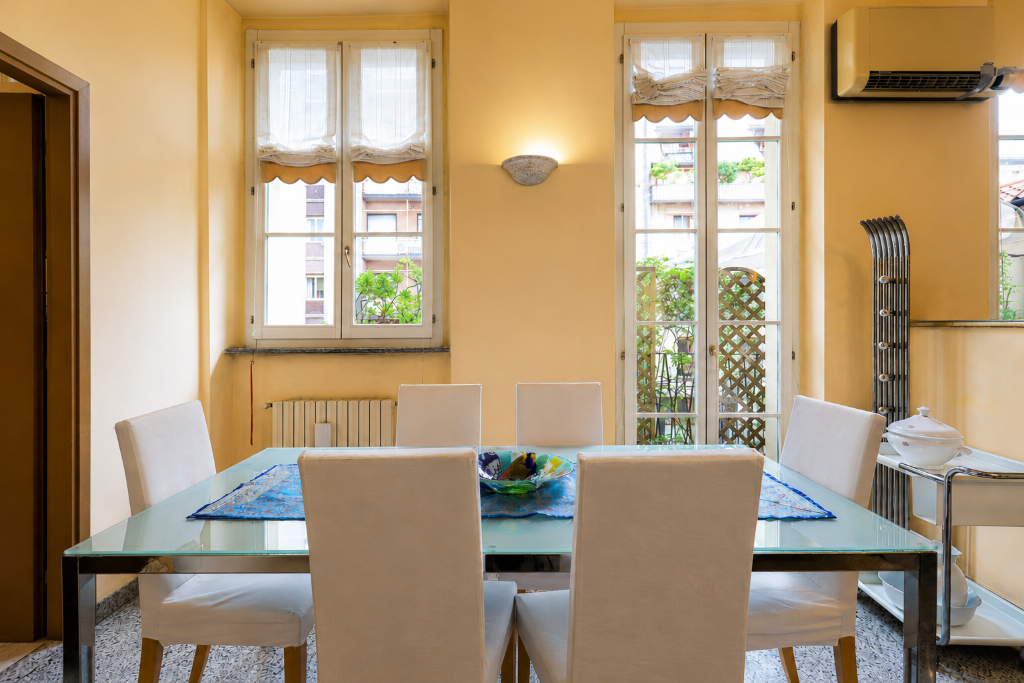 Main image of property: Milano, Milan, Lombardy
