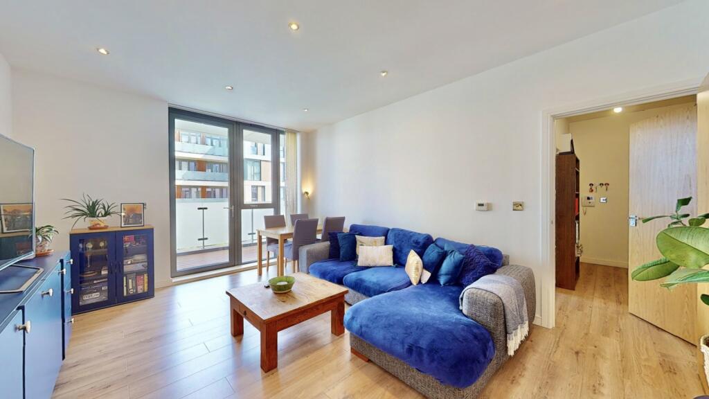 Apartment in London - View 5