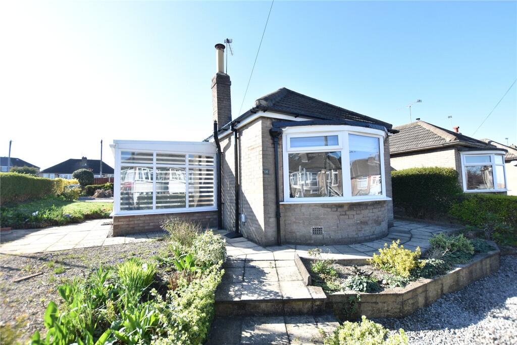 Main image of property: Kingswear Grove, Leeds, West Yorkshire