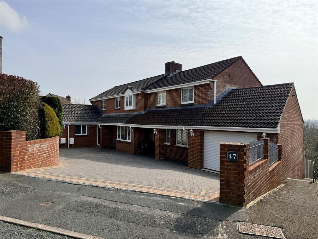 Main image of property: Woolwell, Plymouth