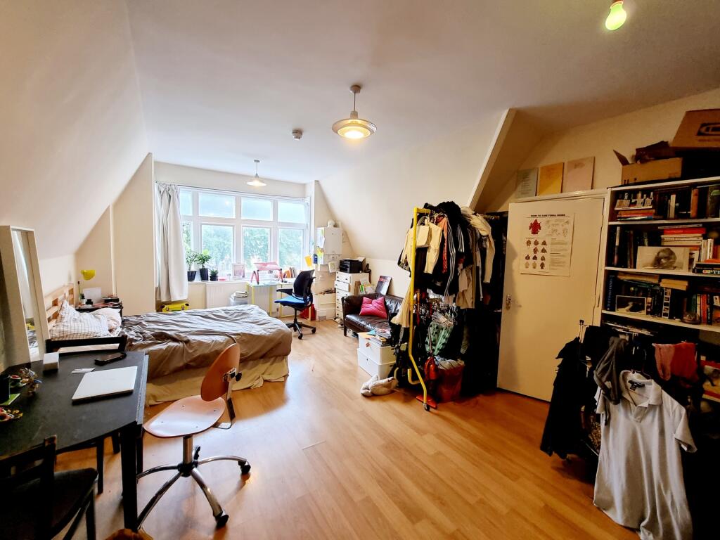 Main image of property: Hornsey Lane, Highgate, N6