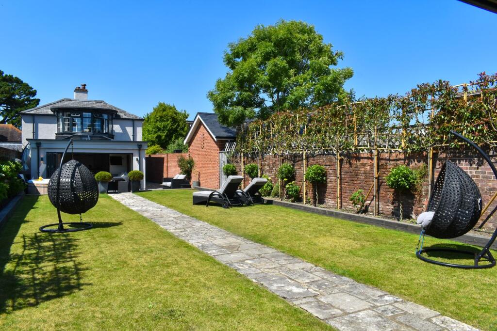 Main image of property: Cannon Street, Lymington, Lymington, SO41