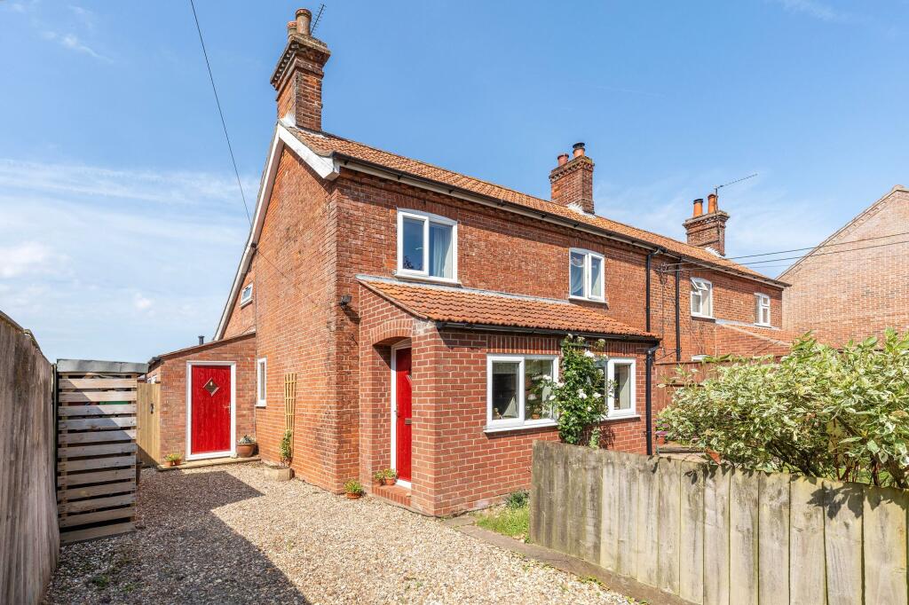 Main image of property: The Street, Hindolveston