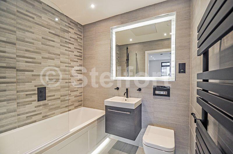 Apartment in London - More