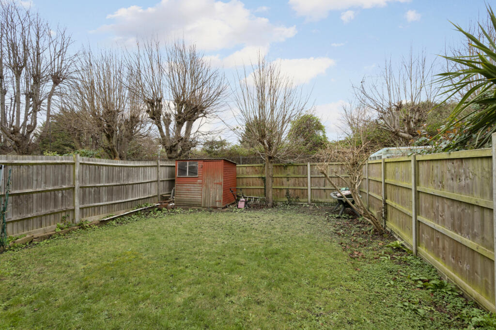 76 Southdown Road photo 2