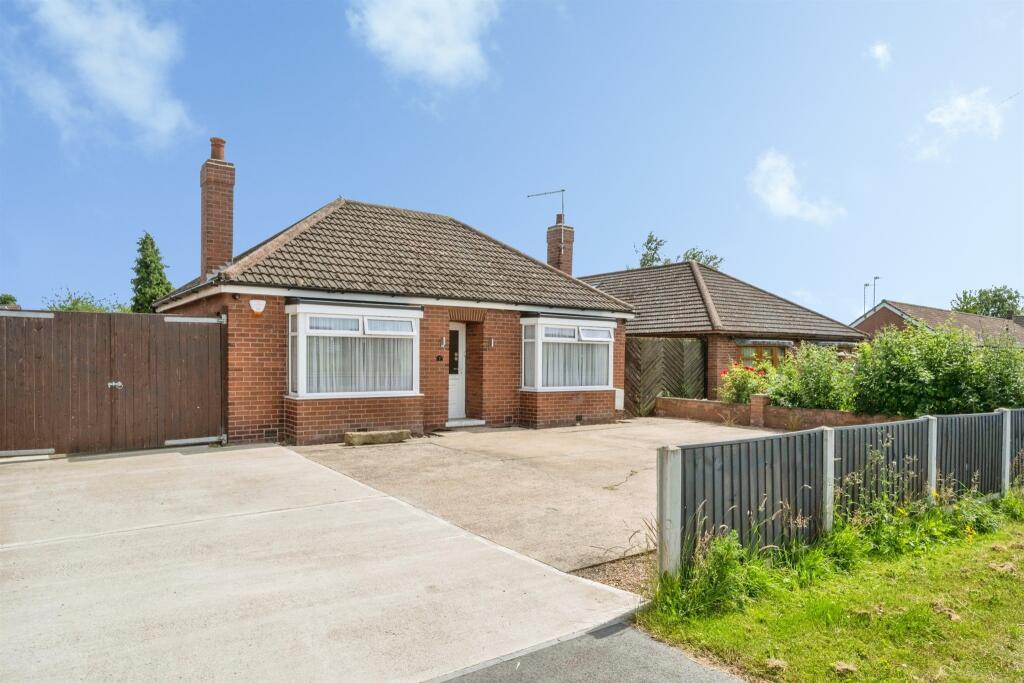 Main image of property: Godnow Road, Crowle, Scunthorpe