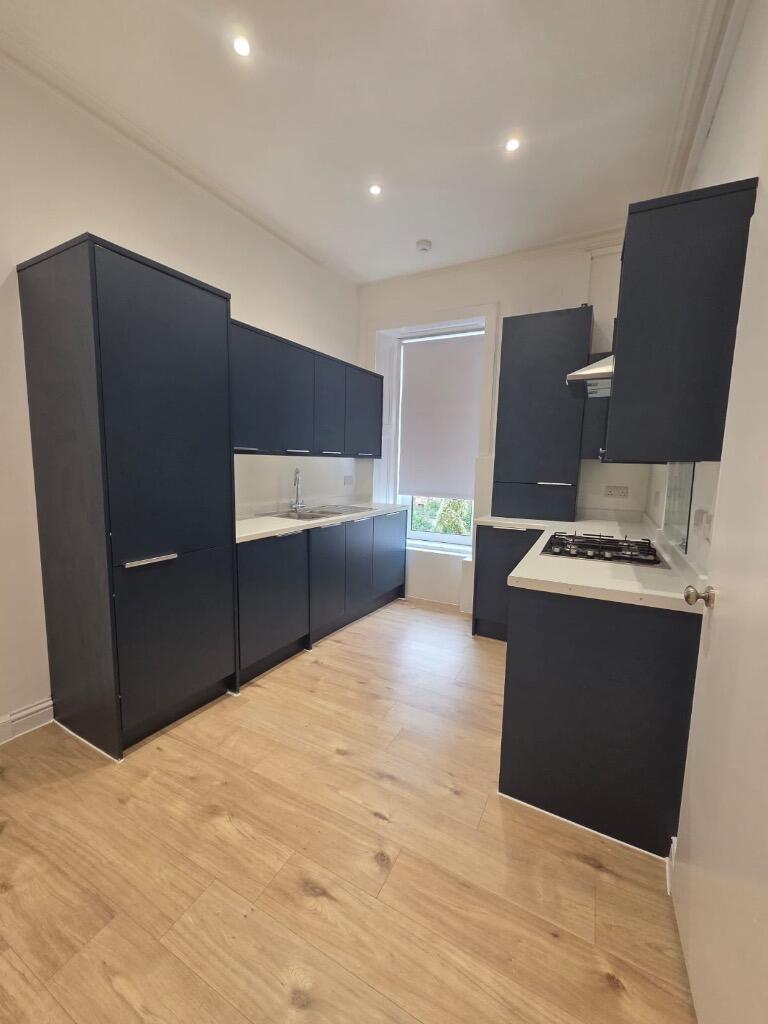 Apartment in Paisley - View 2