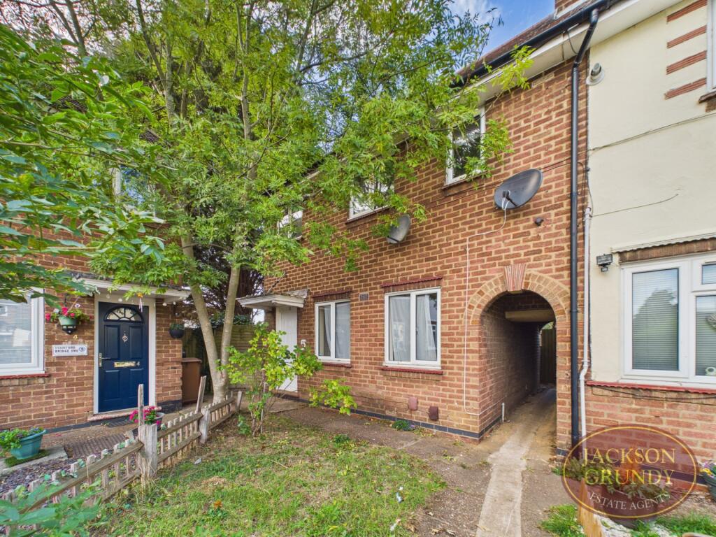 Main image of property: Northumbria Gardens, Abington, NN3 2ST