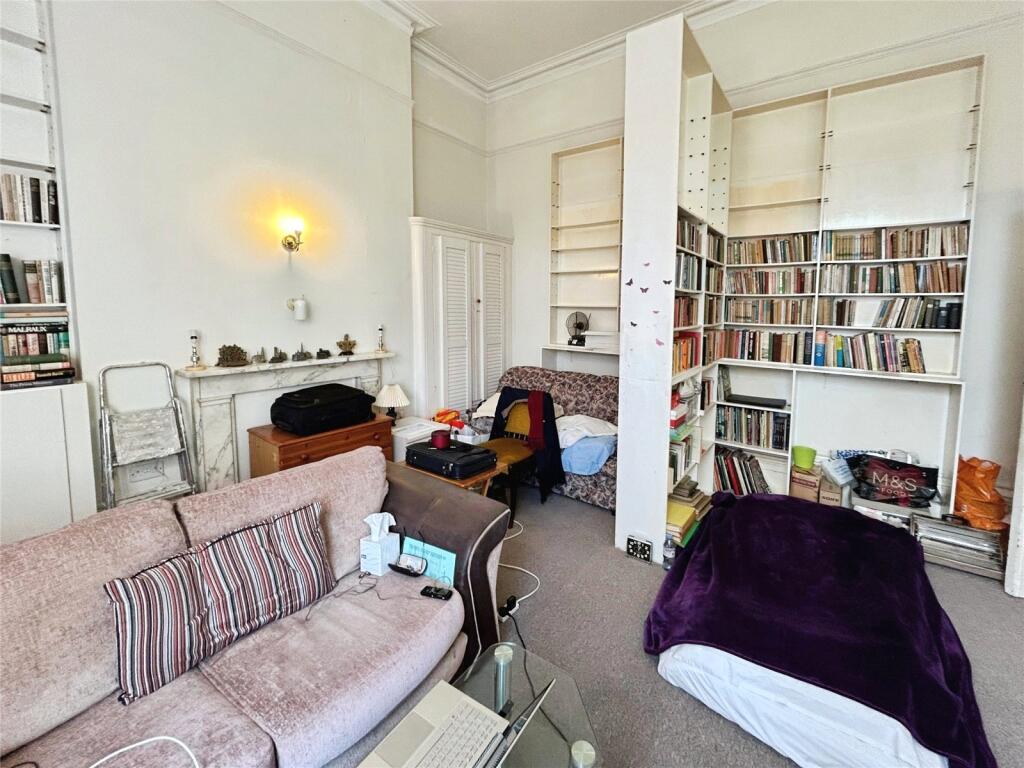 Norfolk Terrace, Brighton photo 5