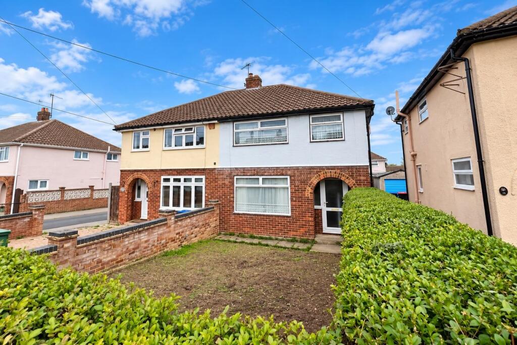 Main image of property: The Ridgeway, Braintree, CM7