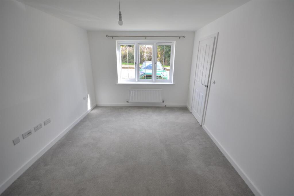 House in Derby - View 5