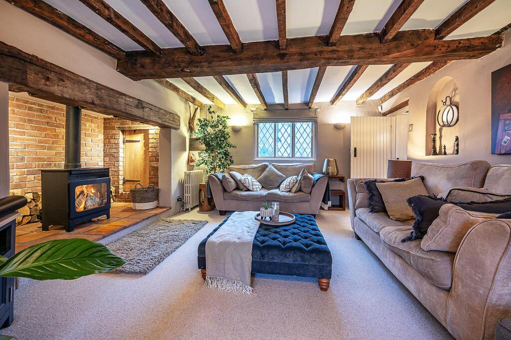 House in Solihull, West Midlands - View 2