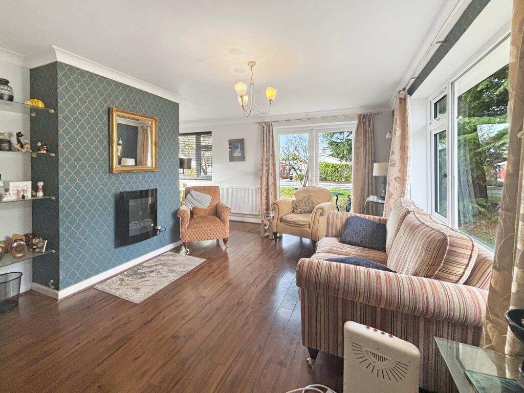 Woodland Way, Wivenhoe, Colchester, CO7 photo 3