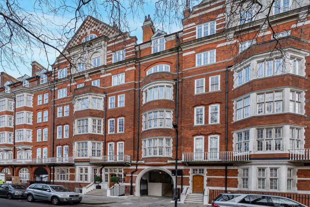 Main image of property: Bedford Avenue, London, WC1B