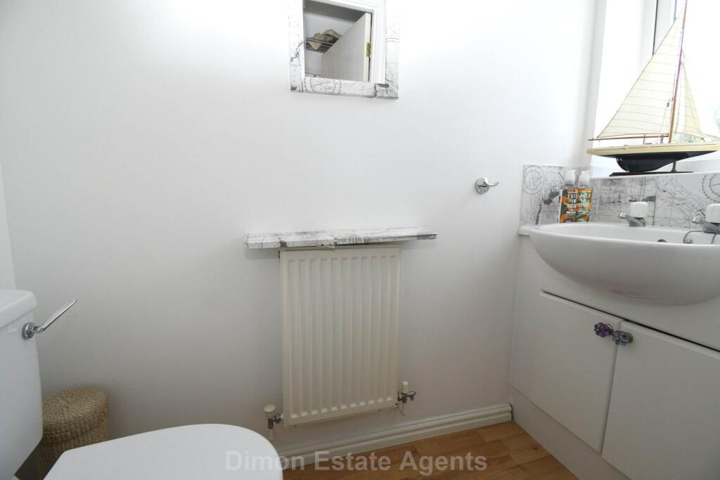 House in Gosport, Hampshire - View 6