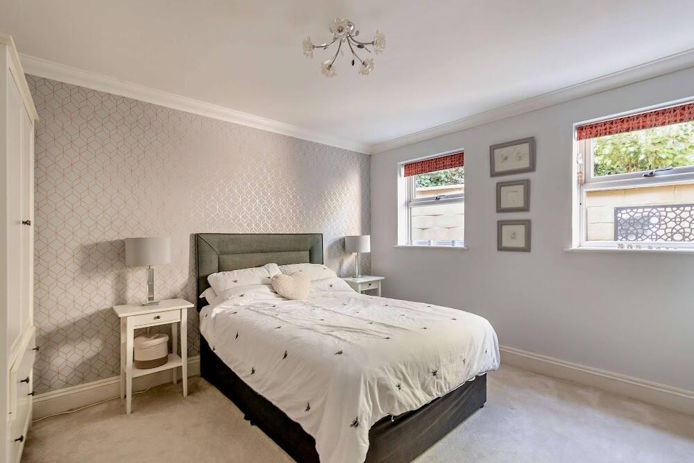 Apartment in Bournemouth - More