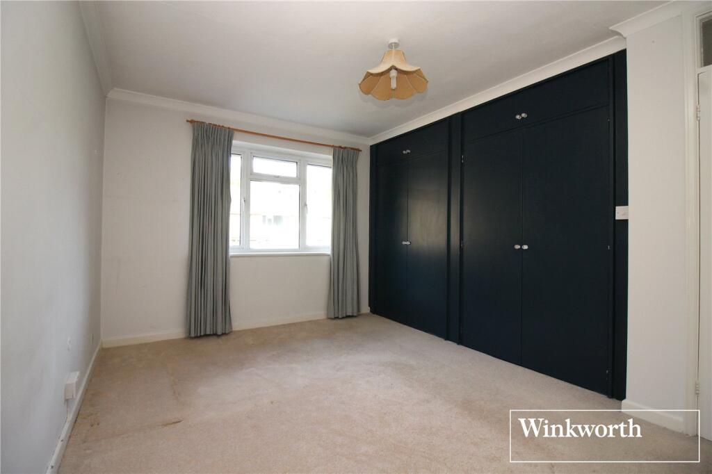 Apartment in Borehamwood, Elstree and Borehamwood - More