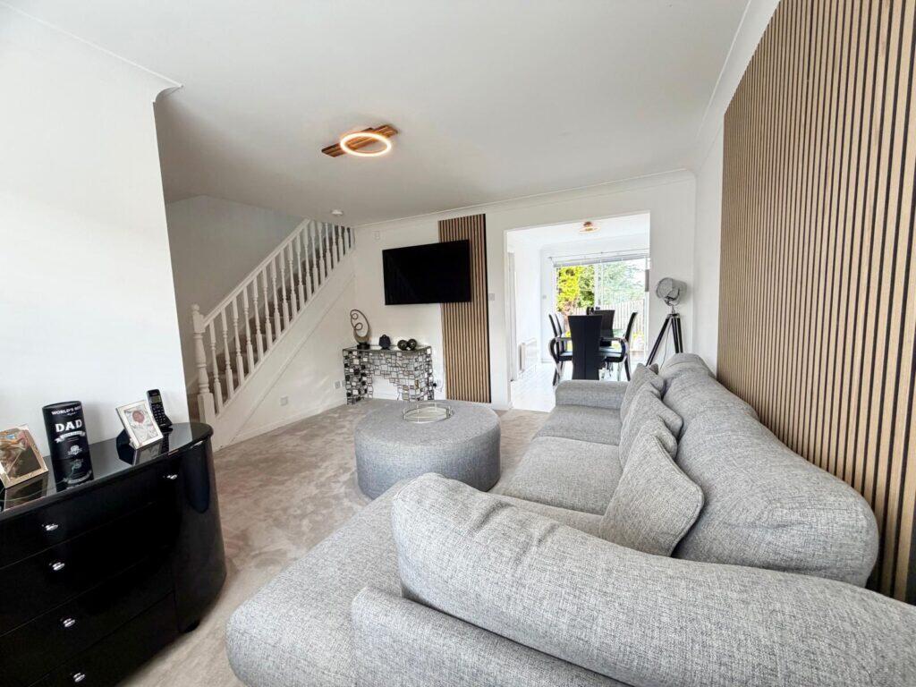 House in Coatbridge, North Lanarkshire - View 5