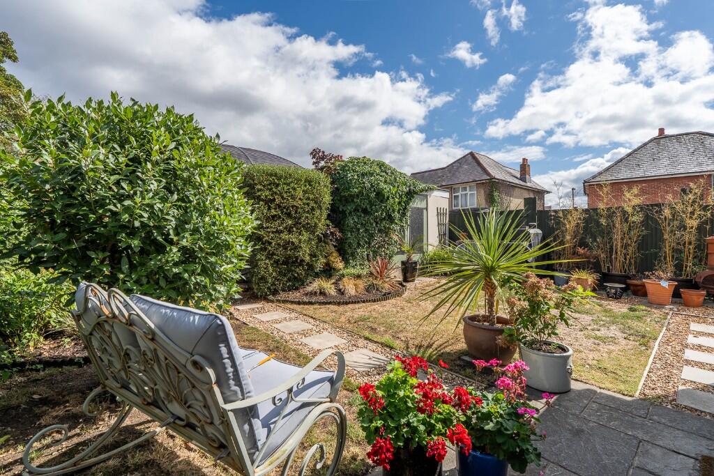 Archery Road, Woolston, Hampshire, SO19 photo 2