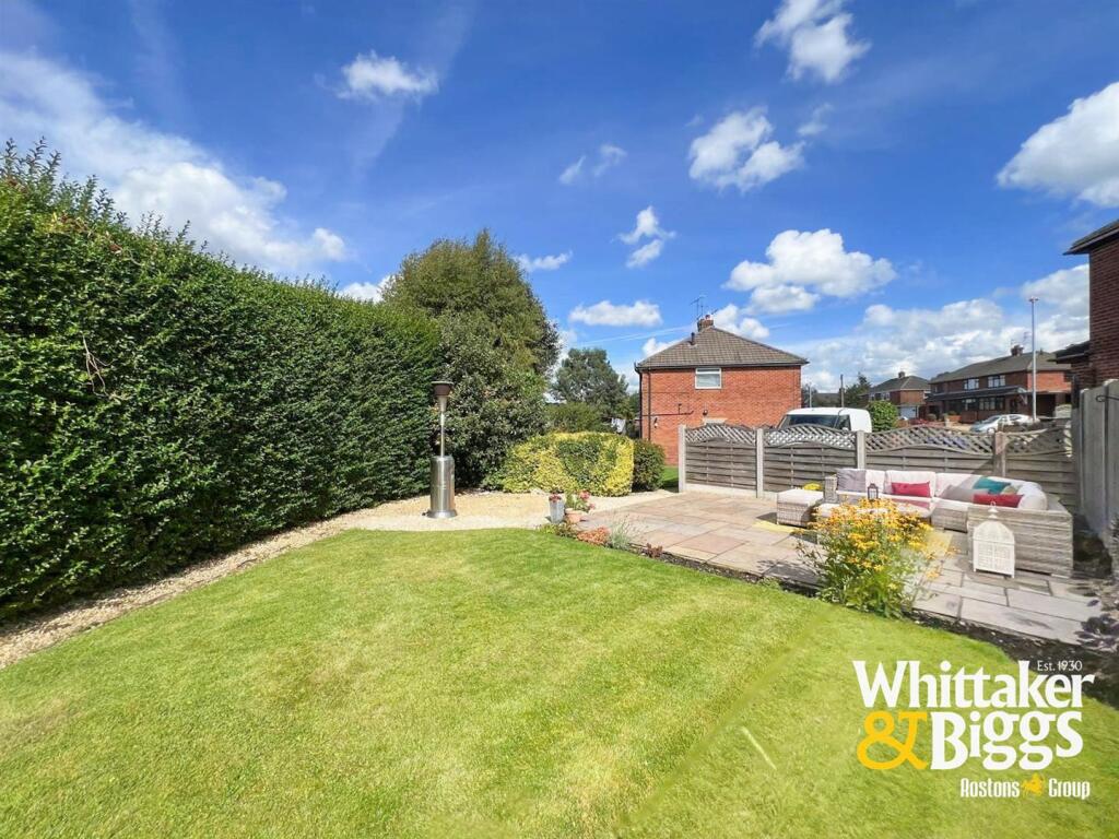 Greenside Avenue, Stockton Brook, ST9 9PQ photo 3