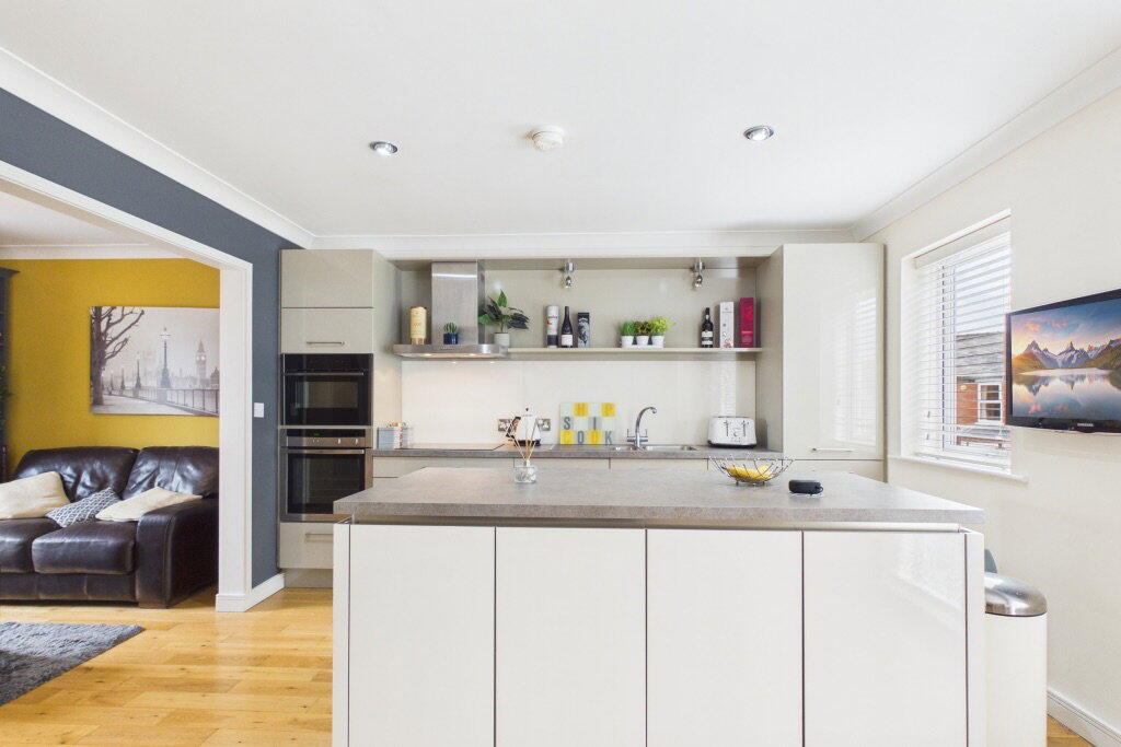 House in Lincoln, Whitton Park, Ermine West - View 2
