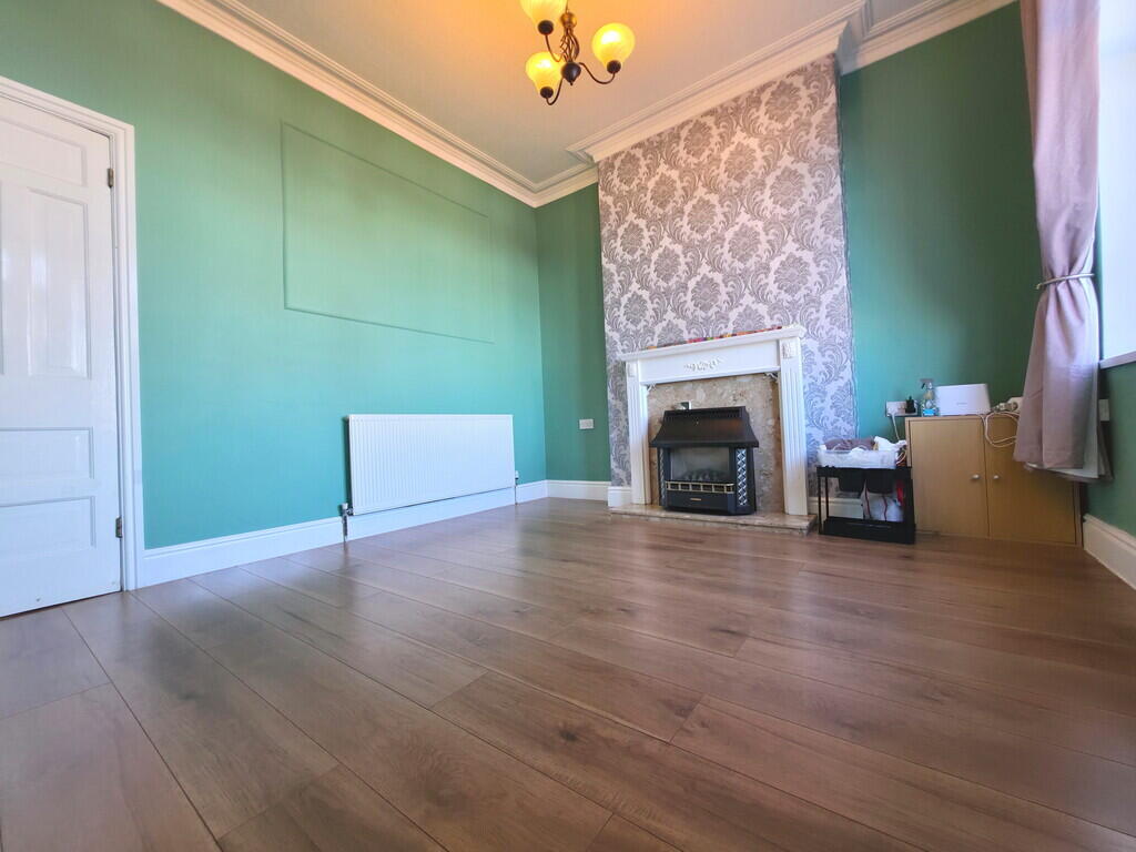 House in Newcastle-under-Lyme, Kidsgrove - View 5