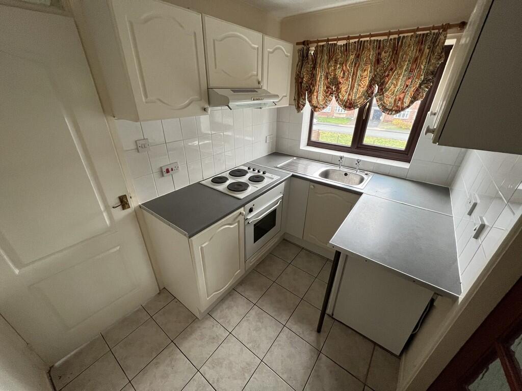 Apartment in Wolverhampton - View 4