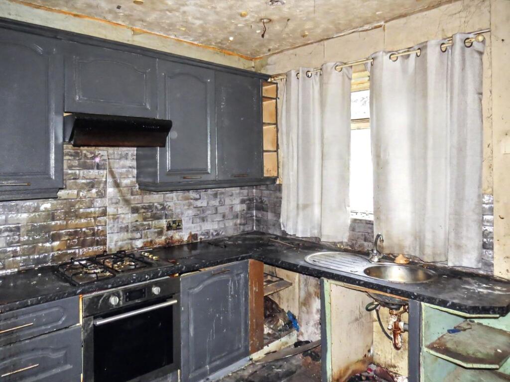 House in Westhoughton, Dobb Brow - More