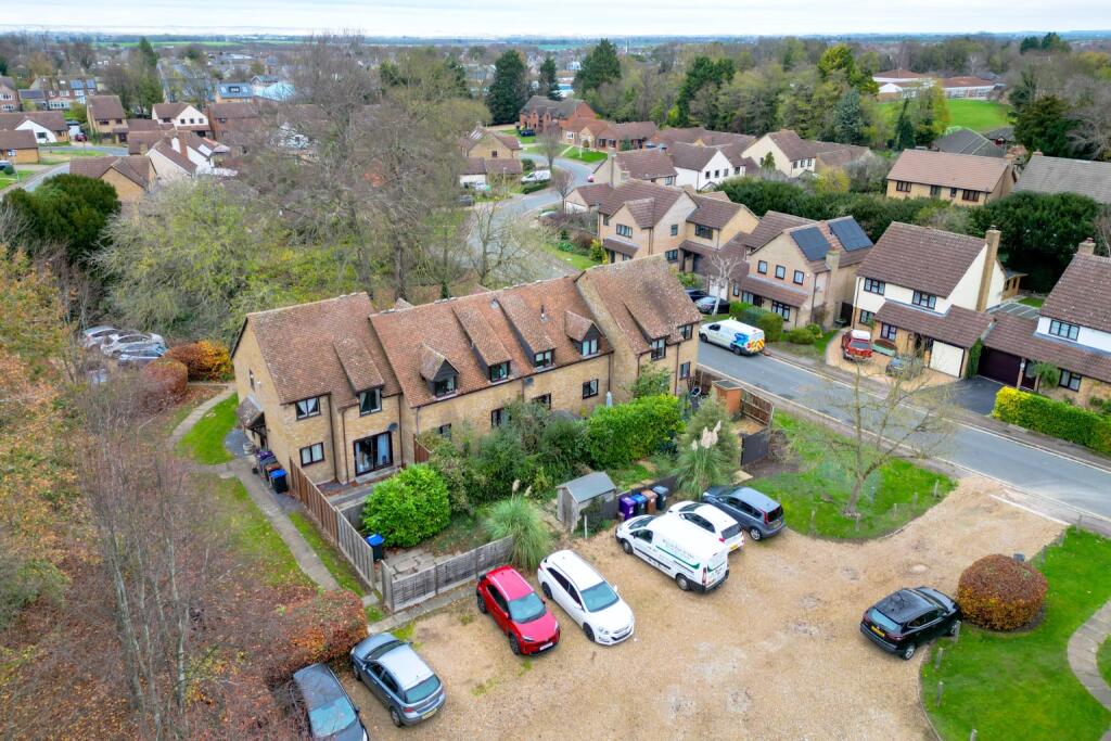 King James Way, Royston photo 3