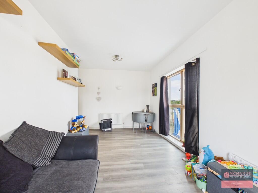 Apartment in Stevenage - View 4