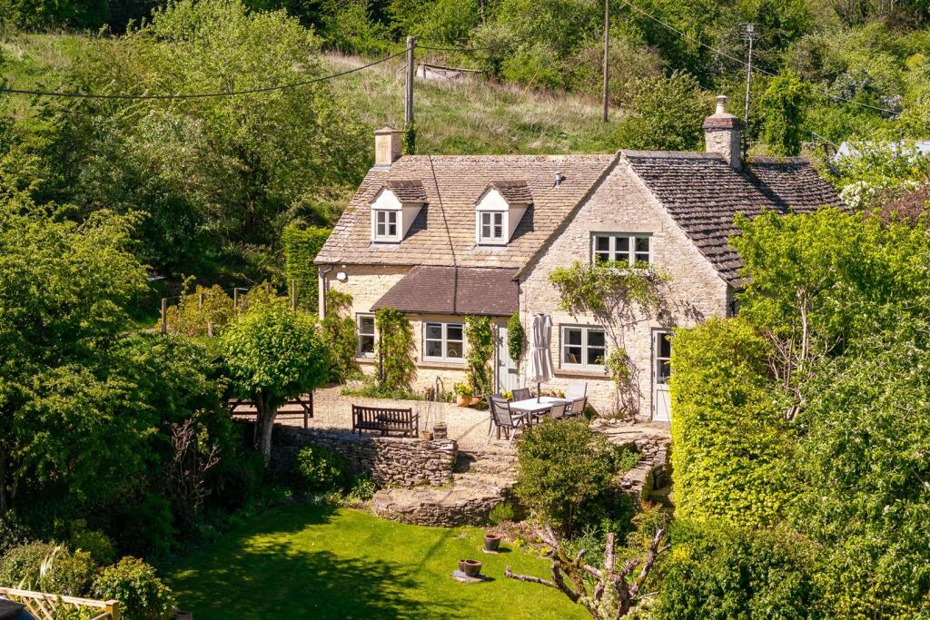 Main image of property: Chedworth, Cheltenham