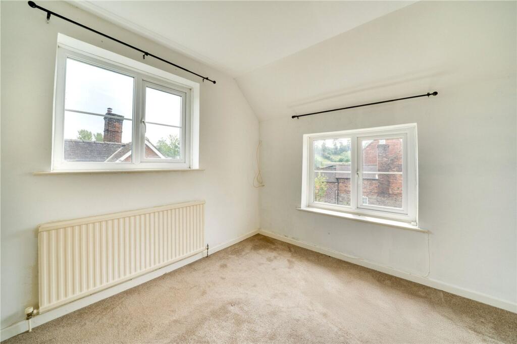 Wells Place, Cleobury Mortimer, DY14 photo 4