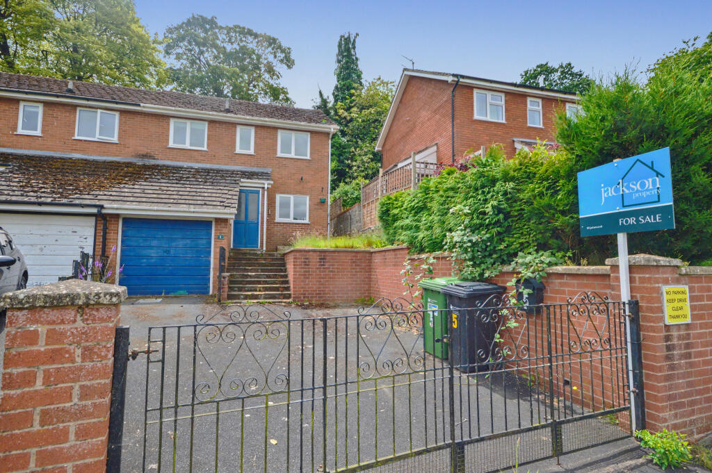 Main image of property: Bradnor View Close, Kington, Herefordshire, HR5 3UA