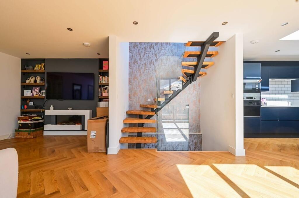 Main image of property: Uplands Road London N8