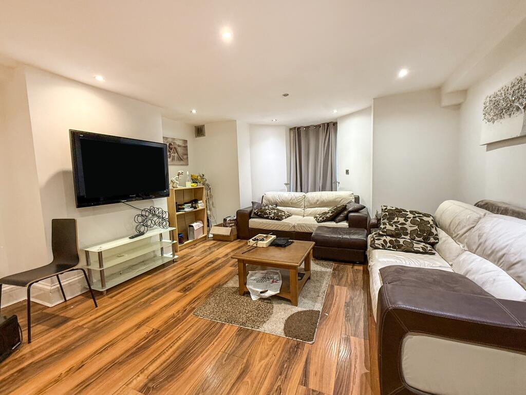 Additional image 6 of 19 Claremont, West Yorkshire, BD7 1BG