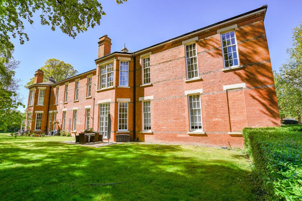 Main image of property: The Brownings, Beningfield Drive, Napsbury Park, St Albans, AL2 1GH