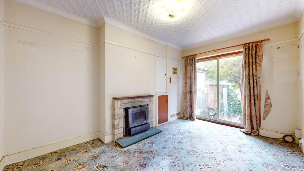 House in Romford - View 2