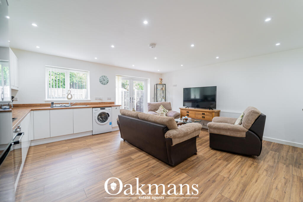 House in Birmingham, West Midlands - View 4