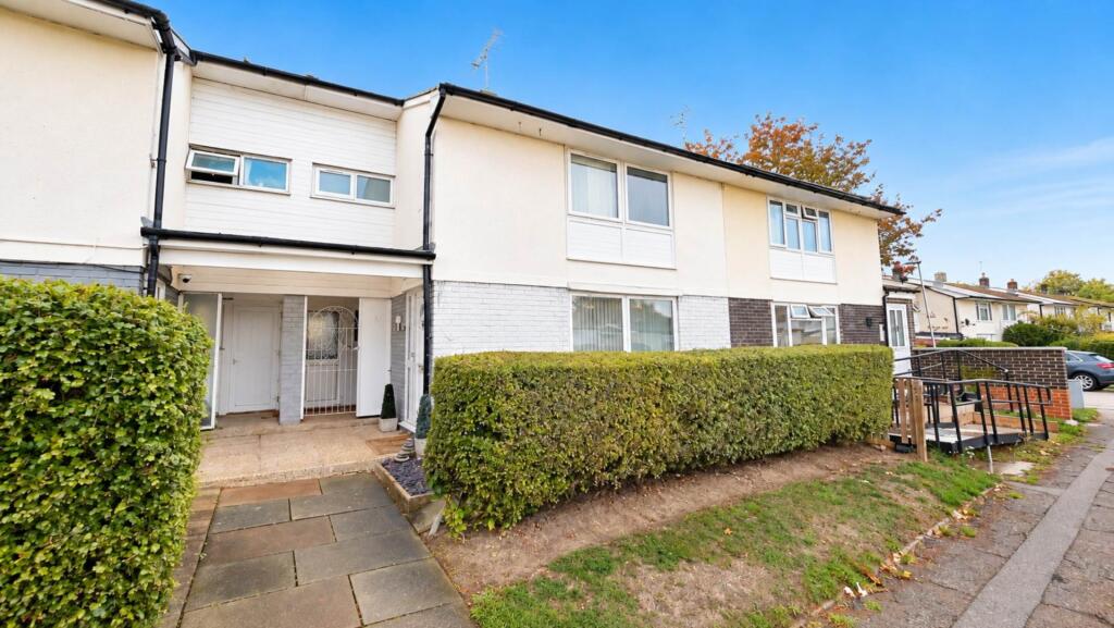 Main image of property: Lamb Close, Hatfield