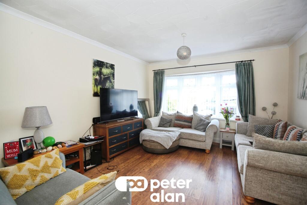 House in Maesycwmmer, Caerphilly - View 3