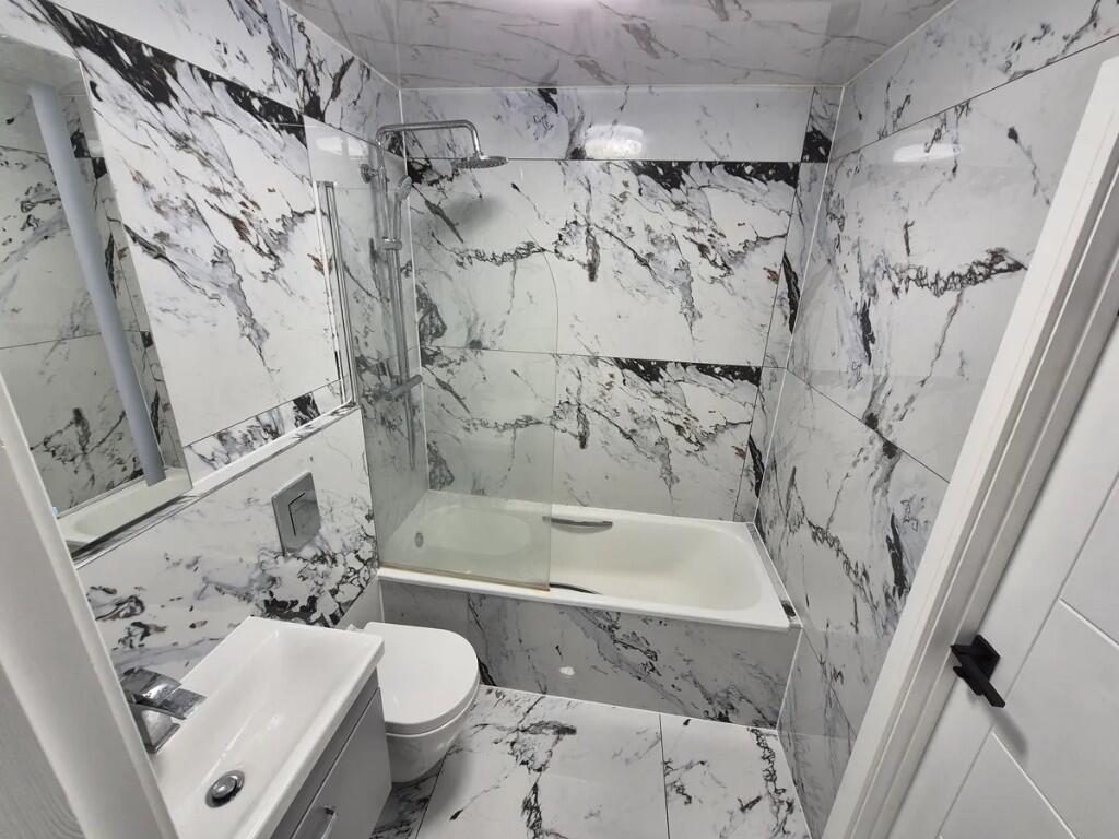 2 bedroom house for rent