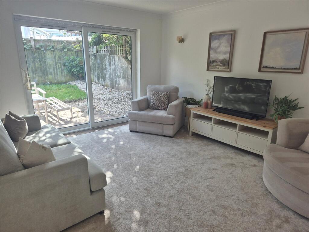 House in Nottingham, Ravenshead - View 2