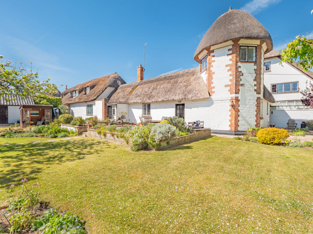 Main image of property: Briantspuddle, Dorchester, Dorset