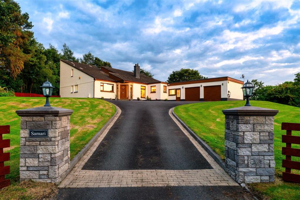 Main image of property: Samari, Broompark, Torphichen