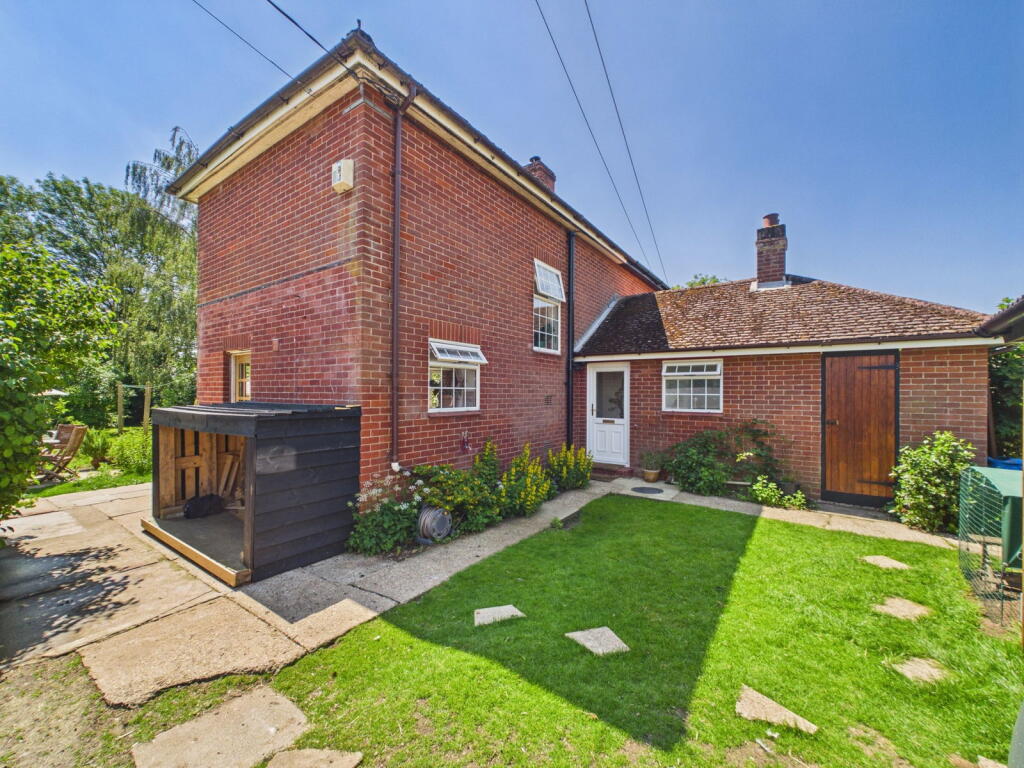 Main image of property: The Green, Monk Soham