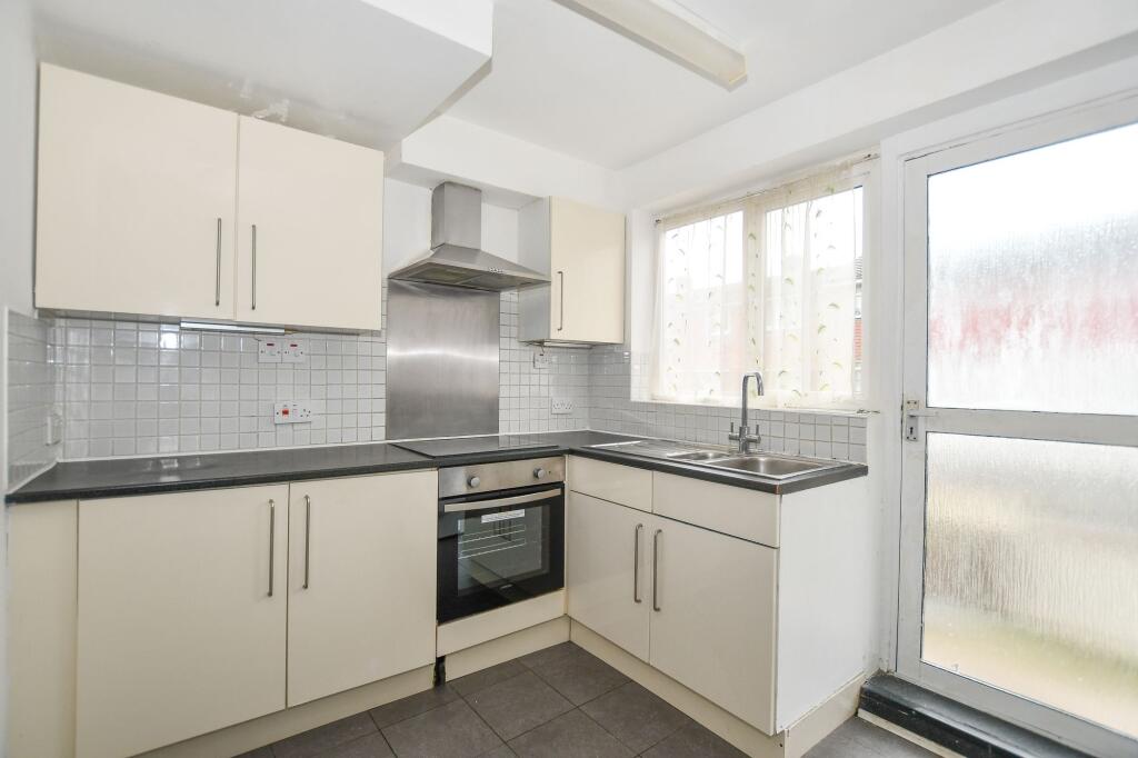 Additional image 2 of Breaks Road, Hatfield, AL10