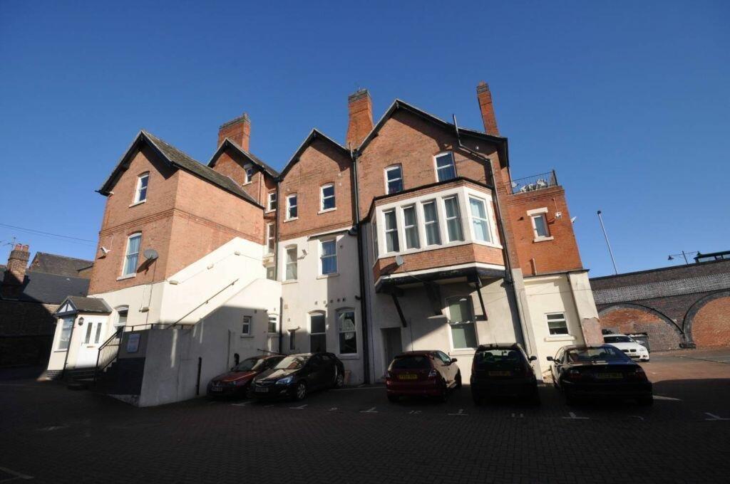 Main image of property: Station Court, Burton-on-Trent, Staffordshire, DE14